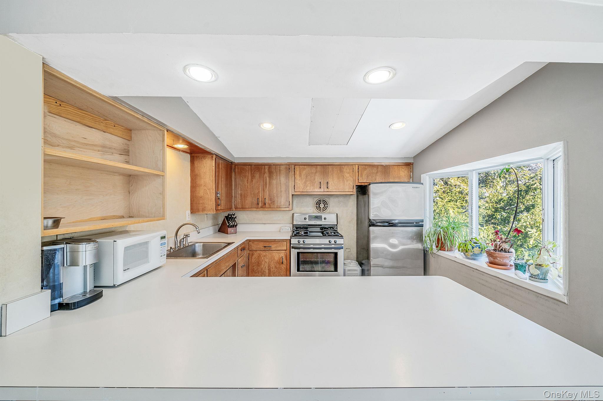 #9 photo, 15 Ridge Lane, सफ़ोक काउंटी Miller Place , NY 11764