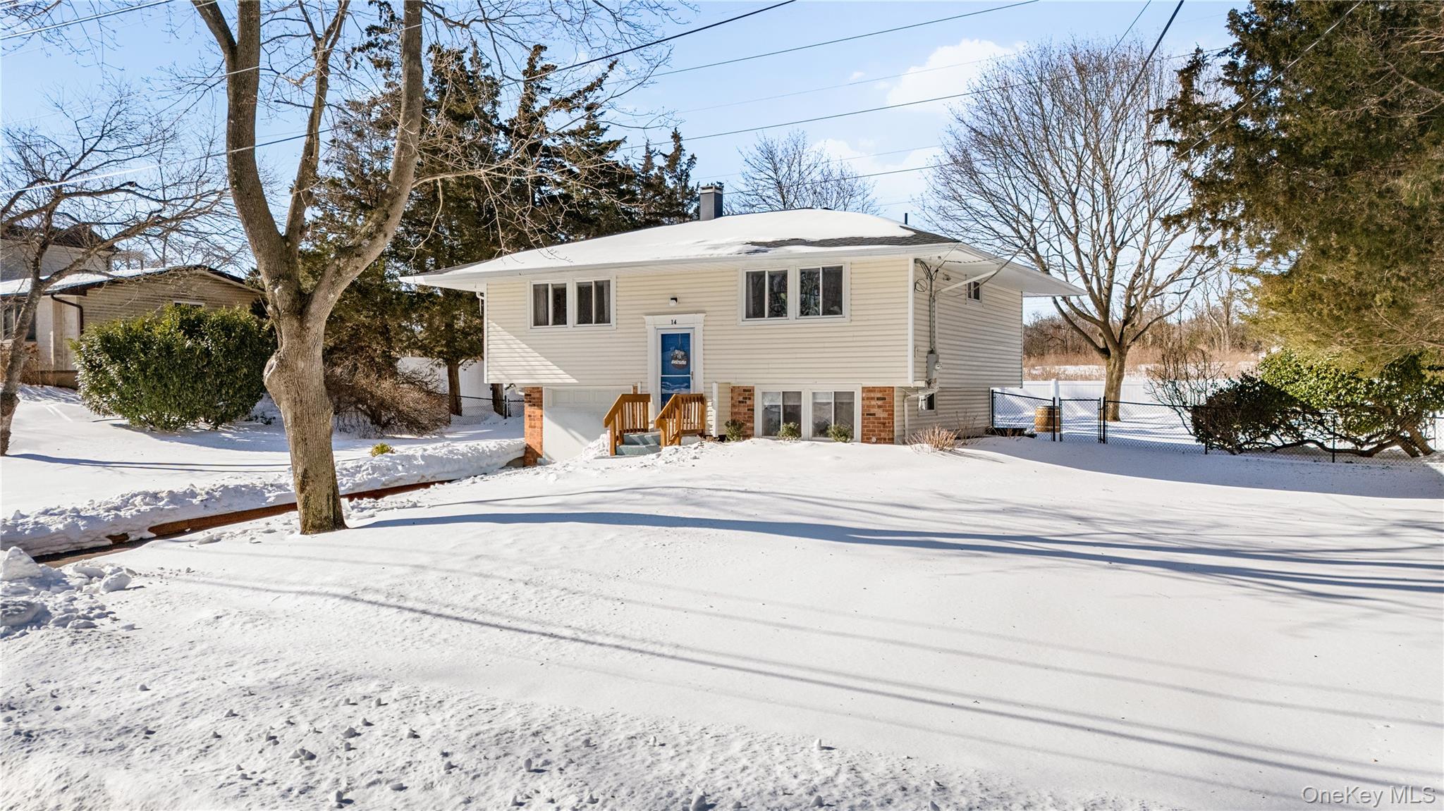 #3 photo, 14 Pheasant Lane, Саффолк ‖ East Setauket , NY 11733