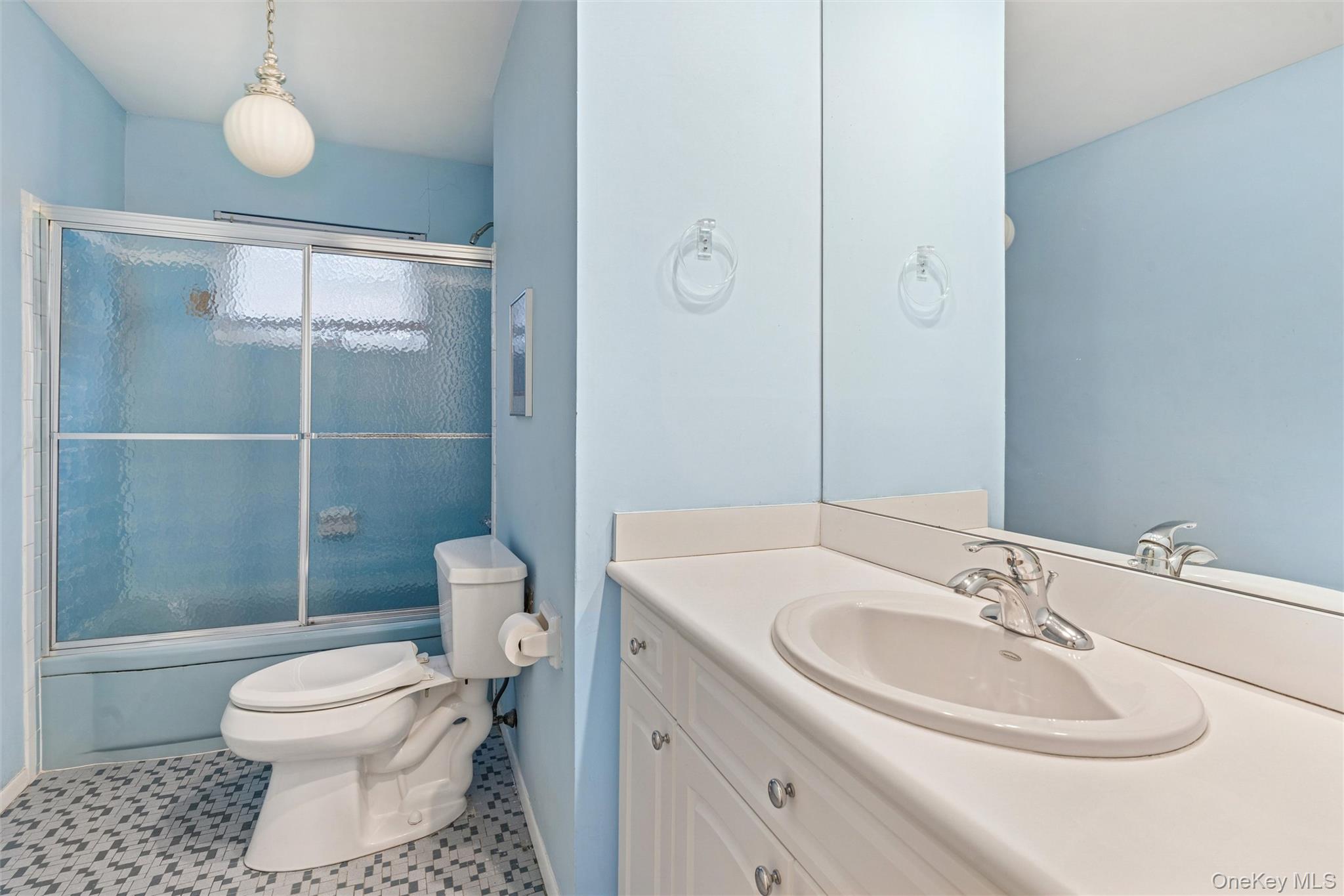 #19 photo, 1864 Cynthia Lane, নাসাউ কাউন্টি Merrick , NY 11566