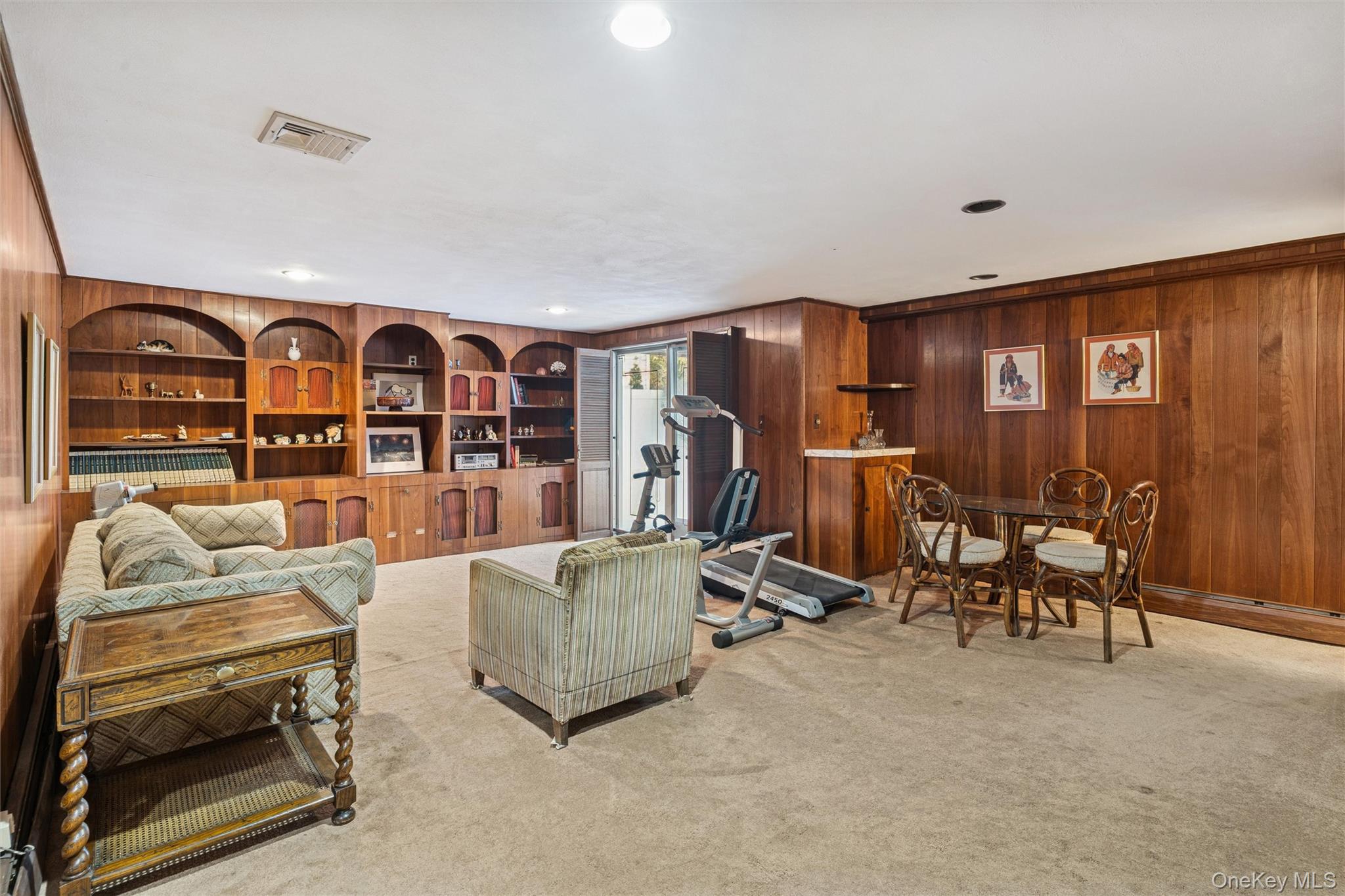 #20 photo, 1864 Cynthia Lane, নাসাউ কাউন্টি Merrick , NY 11566