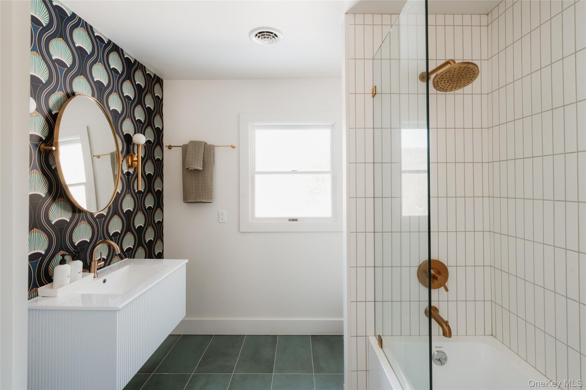 #19 photo, 526 Jeffersonville North Branch Road, North Branch , NY 12766