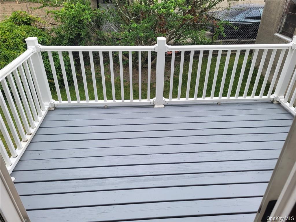 #4 photo, 12 Horatio Street, Yonkers , NY 10710