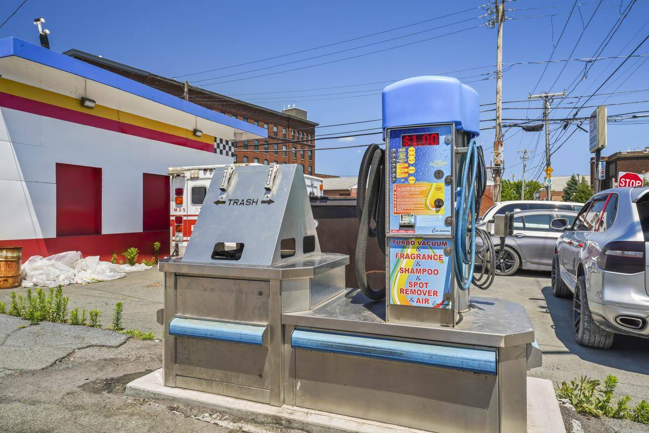 #12 photo, 690-696 River Street, Troy , NY 12180