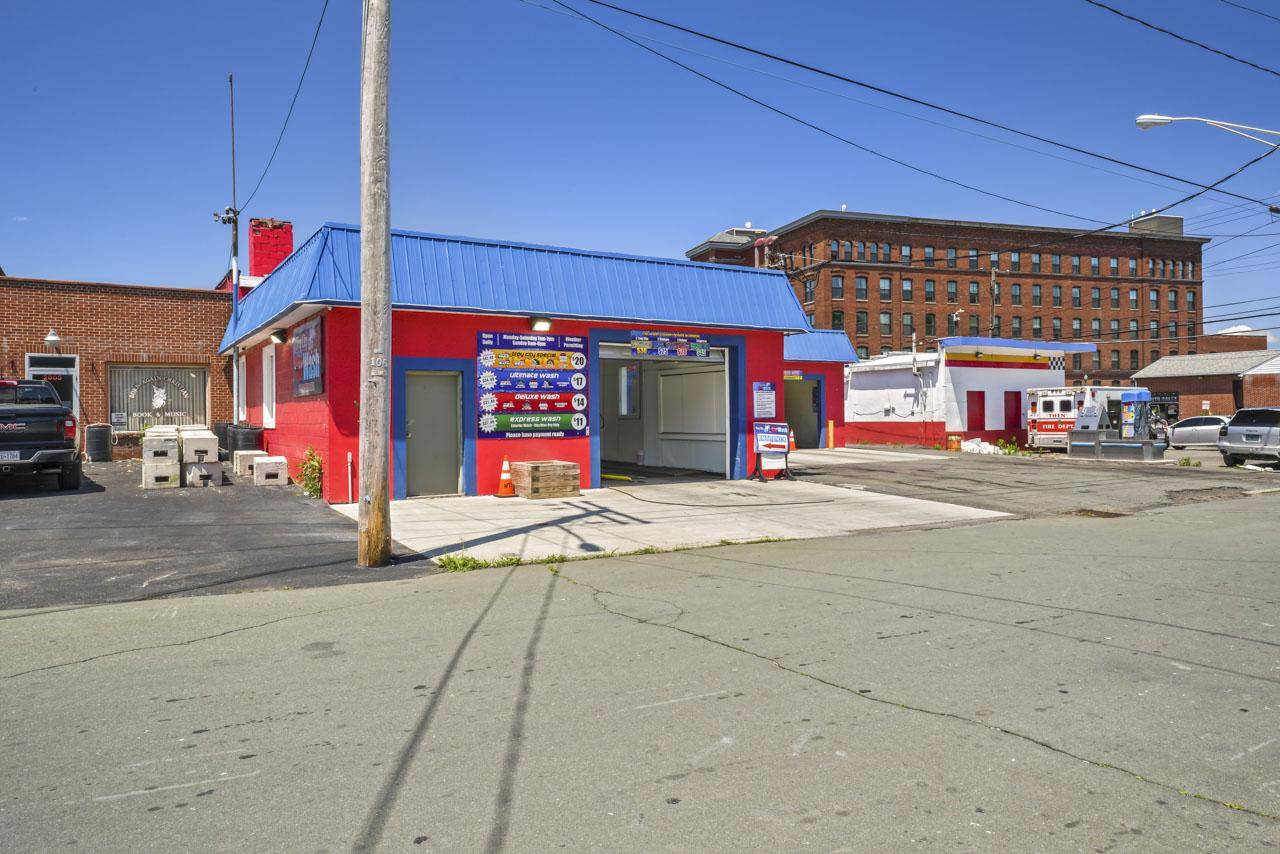 #16 photo, 690-696 River Street, Troy , NY 12180