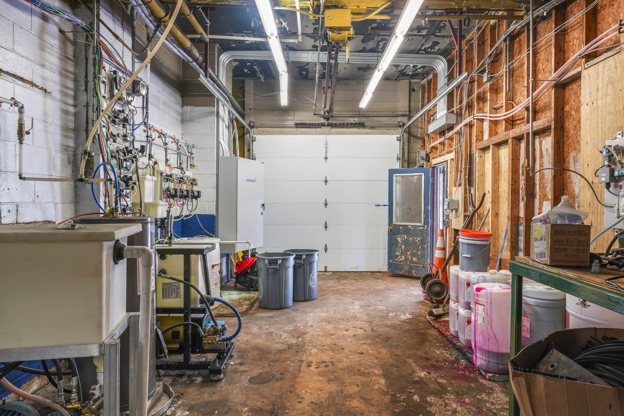 #45 photo, 690-696 River Street, Troy , NY 12180