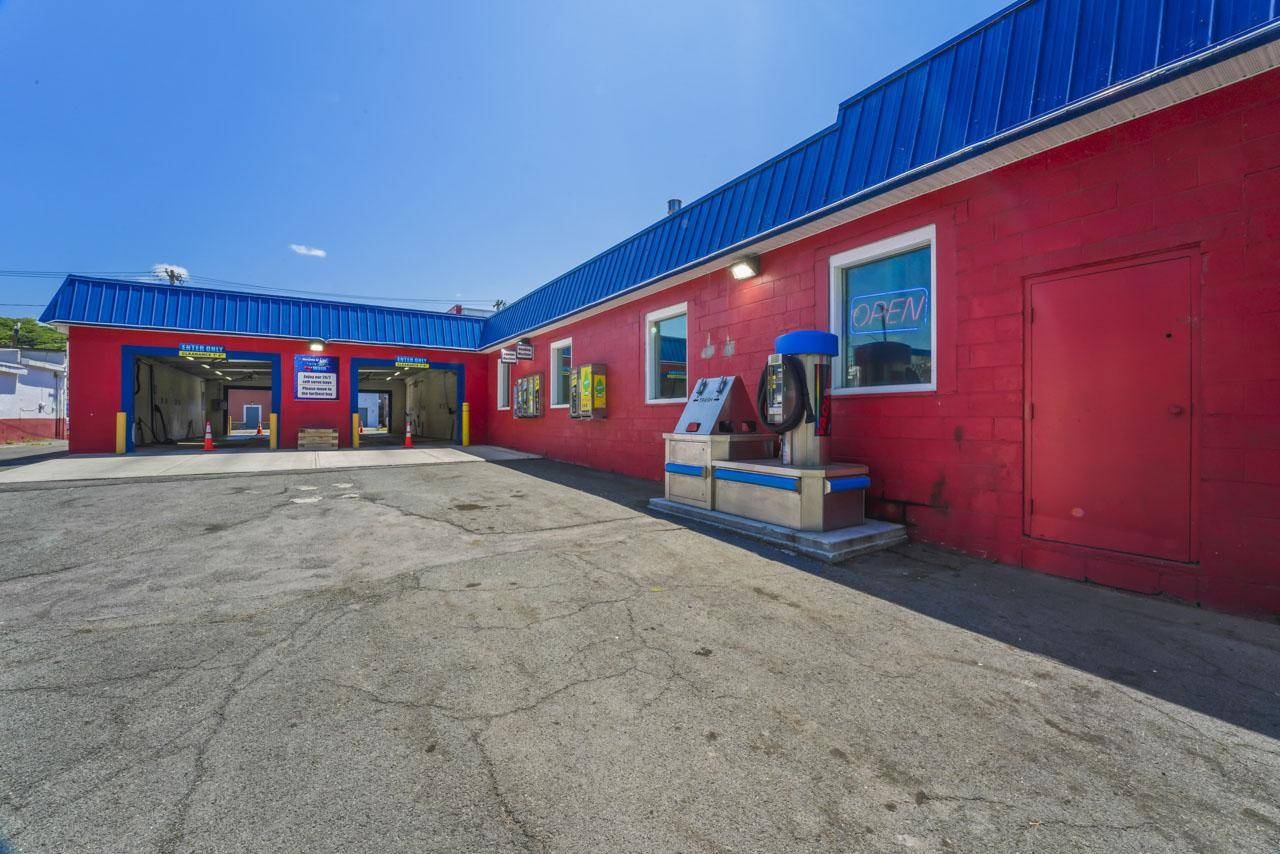 #6 photo, 690-696 River Street, Troy , NY 12180