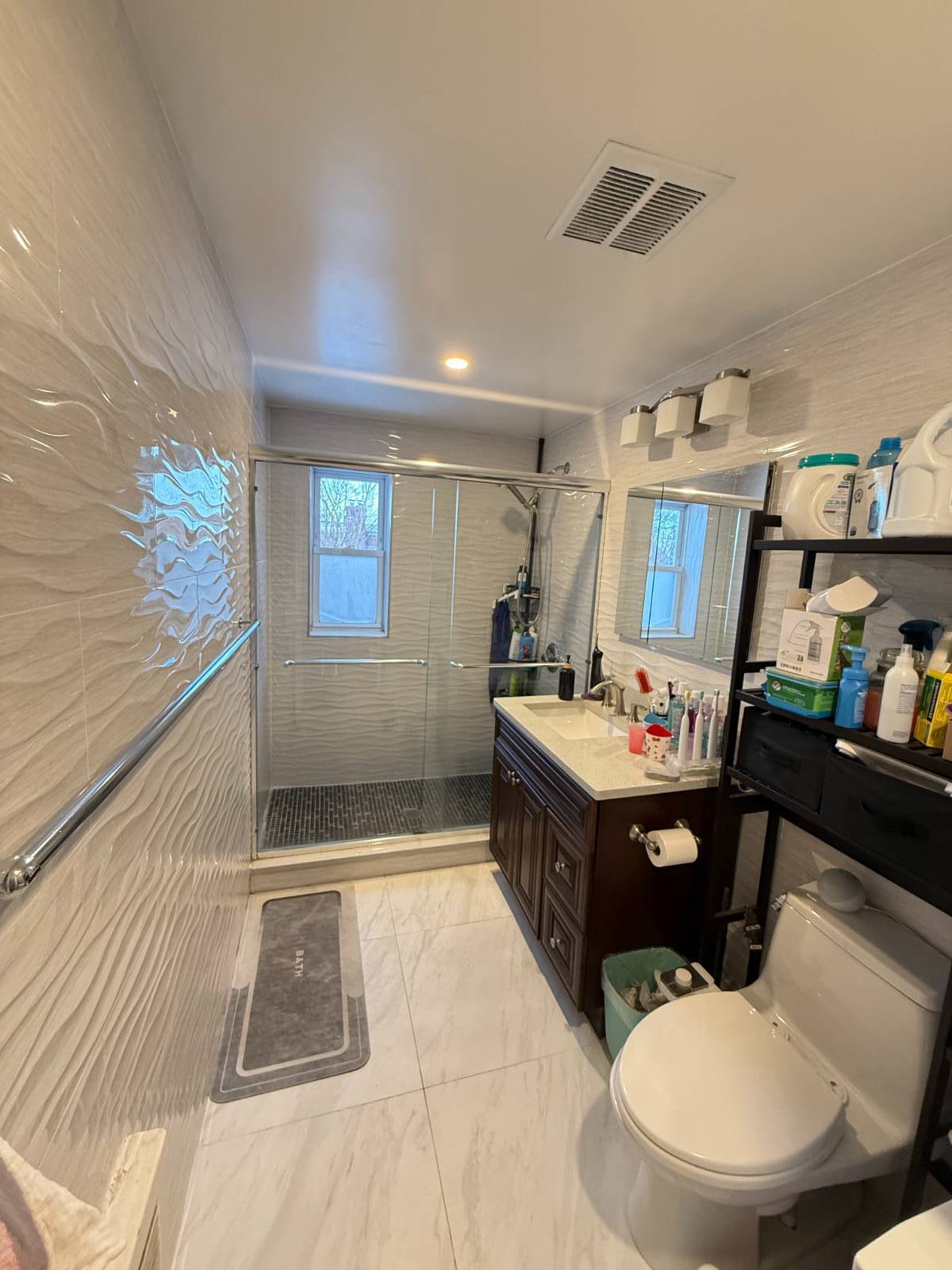 #11 photo, 168-11  18 Ave., Whitestone , NY 11357