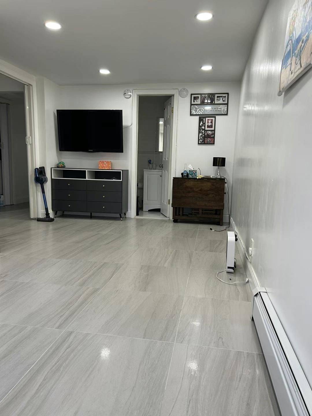 #16 photo, 168-11  18 Ave., Whitestone , NY 11357