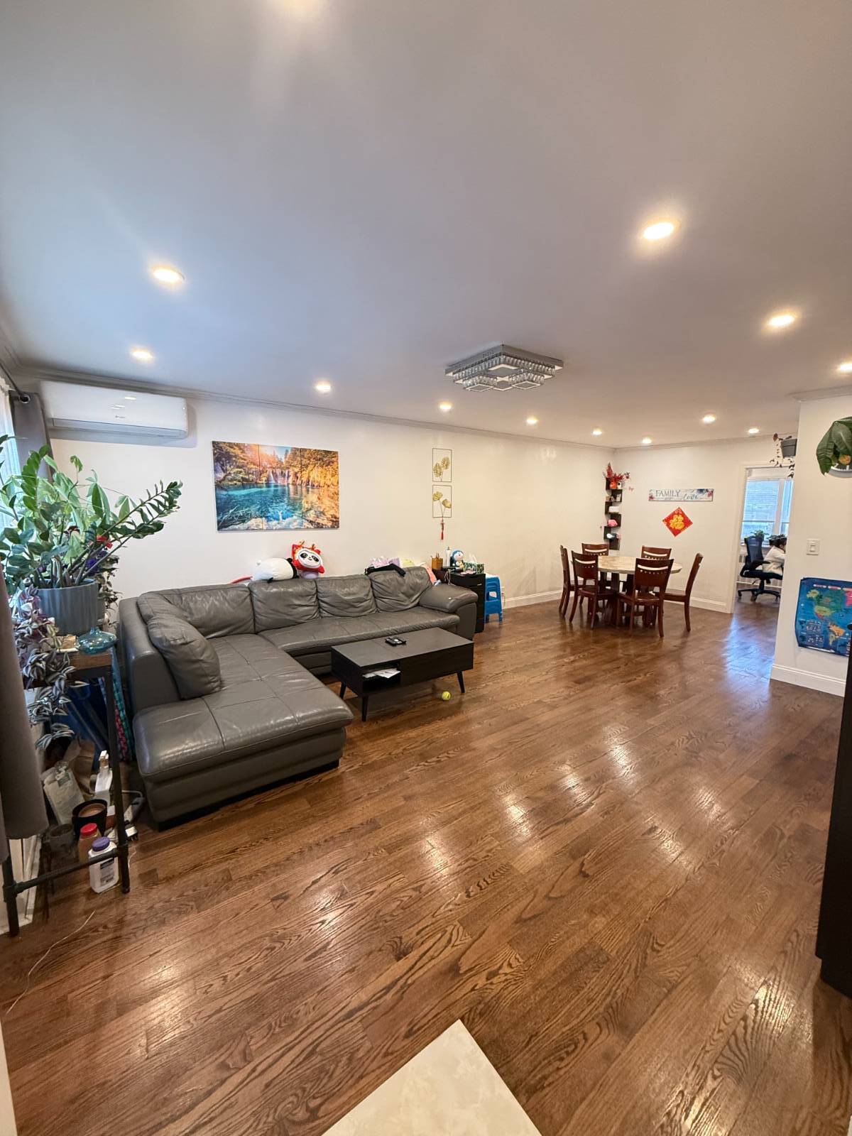 #2 photo, 168-11  18 Ave., Whitestone , NY 11357