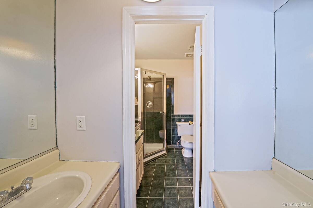 #16 photo, 23 Gazebo Lane, Holtsville , NY 11742