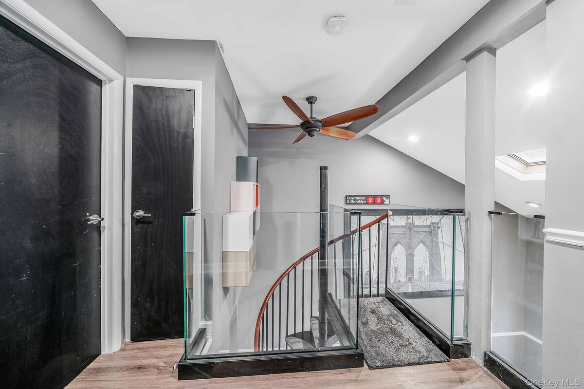 #14 photo, 97 Drexelgate Court, Middle Island , NY 11953