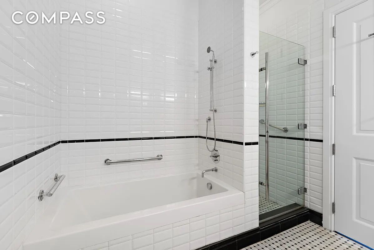 #11 photo, New York City, Chelsea , NY 10010