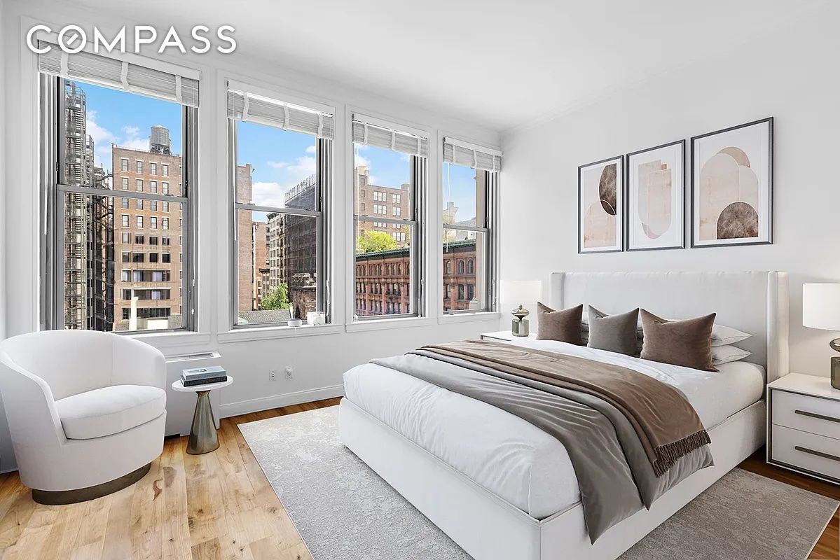 #8 photo, New York City, Chelsea , NY 10010