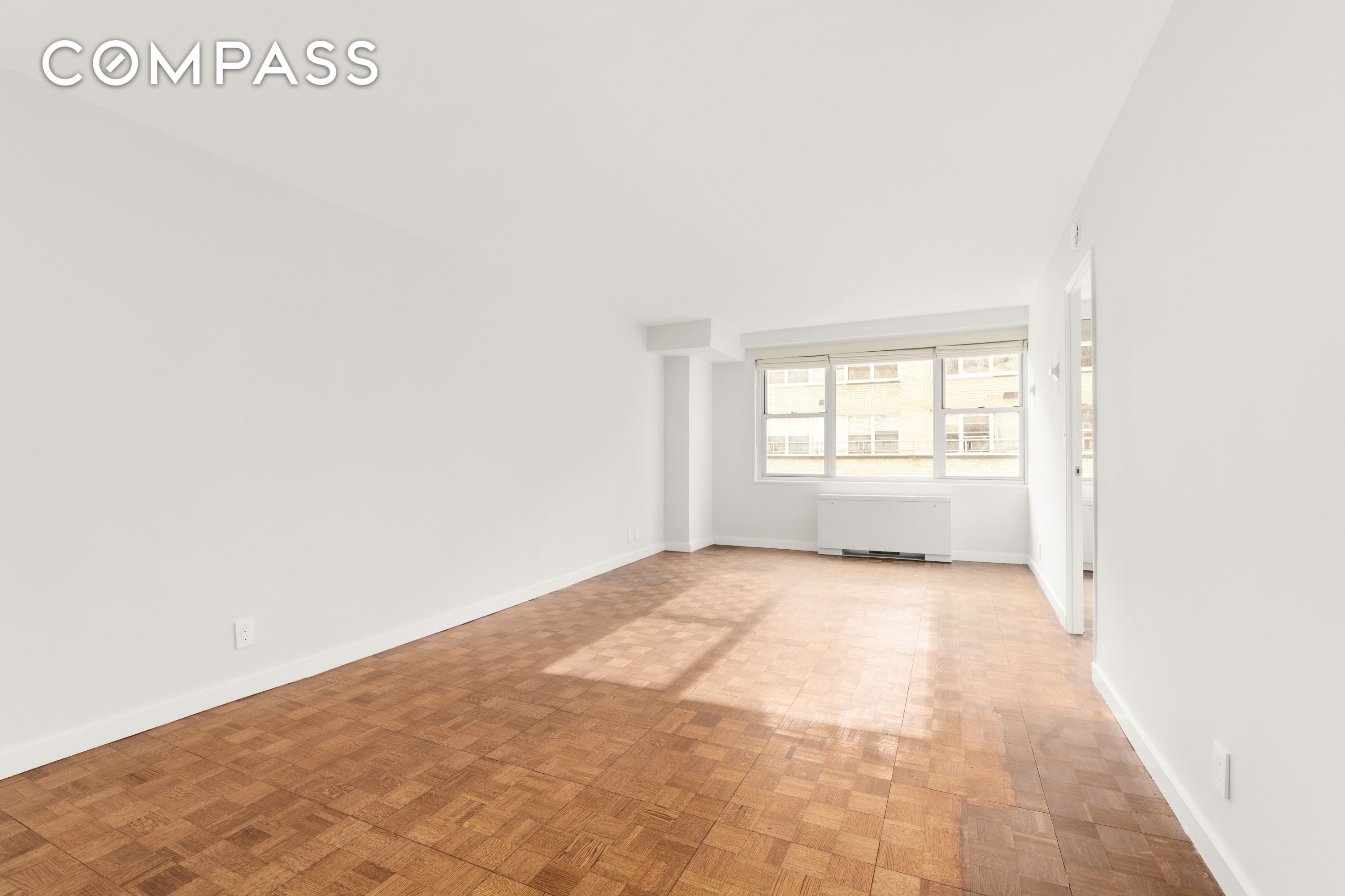 #1 photo, 520 E 72nd Street, Lenox Hill , NY 10021
