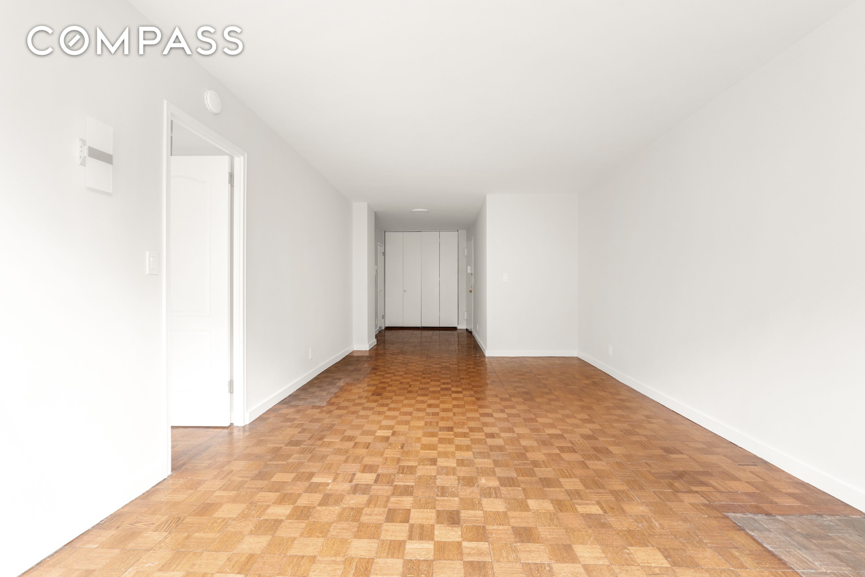 #5 photo, 520 E 72nd Street, Lenox Hill , NY 10021