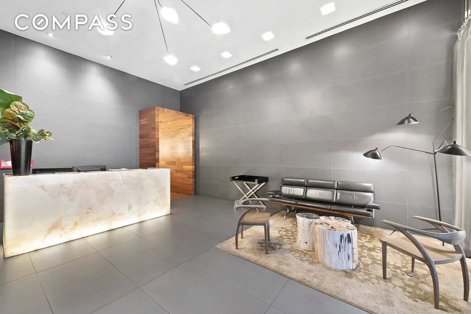 #12 photo, 305 W 16th Street, मैनहटन Chelsea , NY 10011