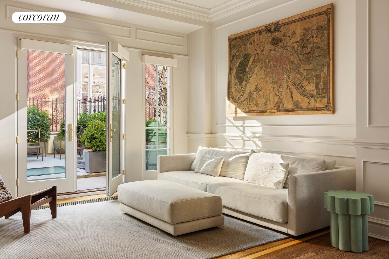 #6 photo, 44 E 82ND Street, Upper East Side , NY 10028