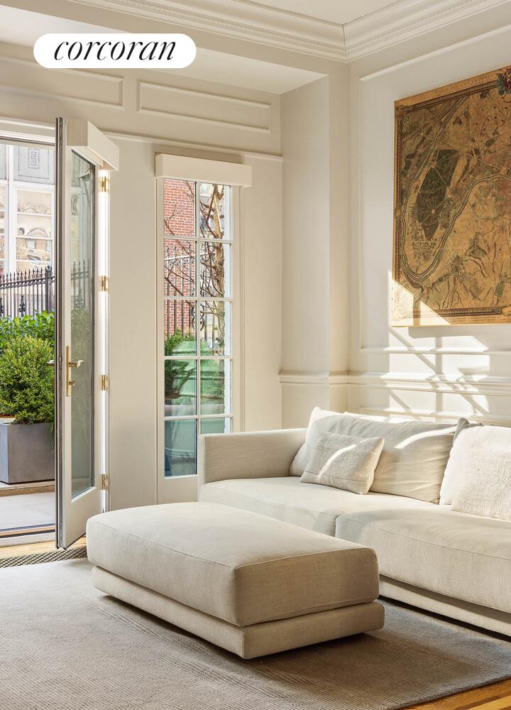 #7 photo, 44 E 82ND Street, Upper East Side , NY 10028