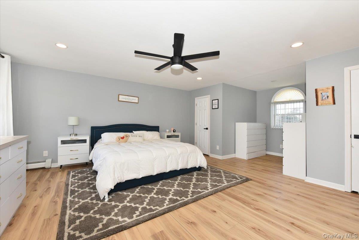 #17 photo, 5 Mary Lu Drive, सफ़ोक काउंटी Holtsville , NY 11742