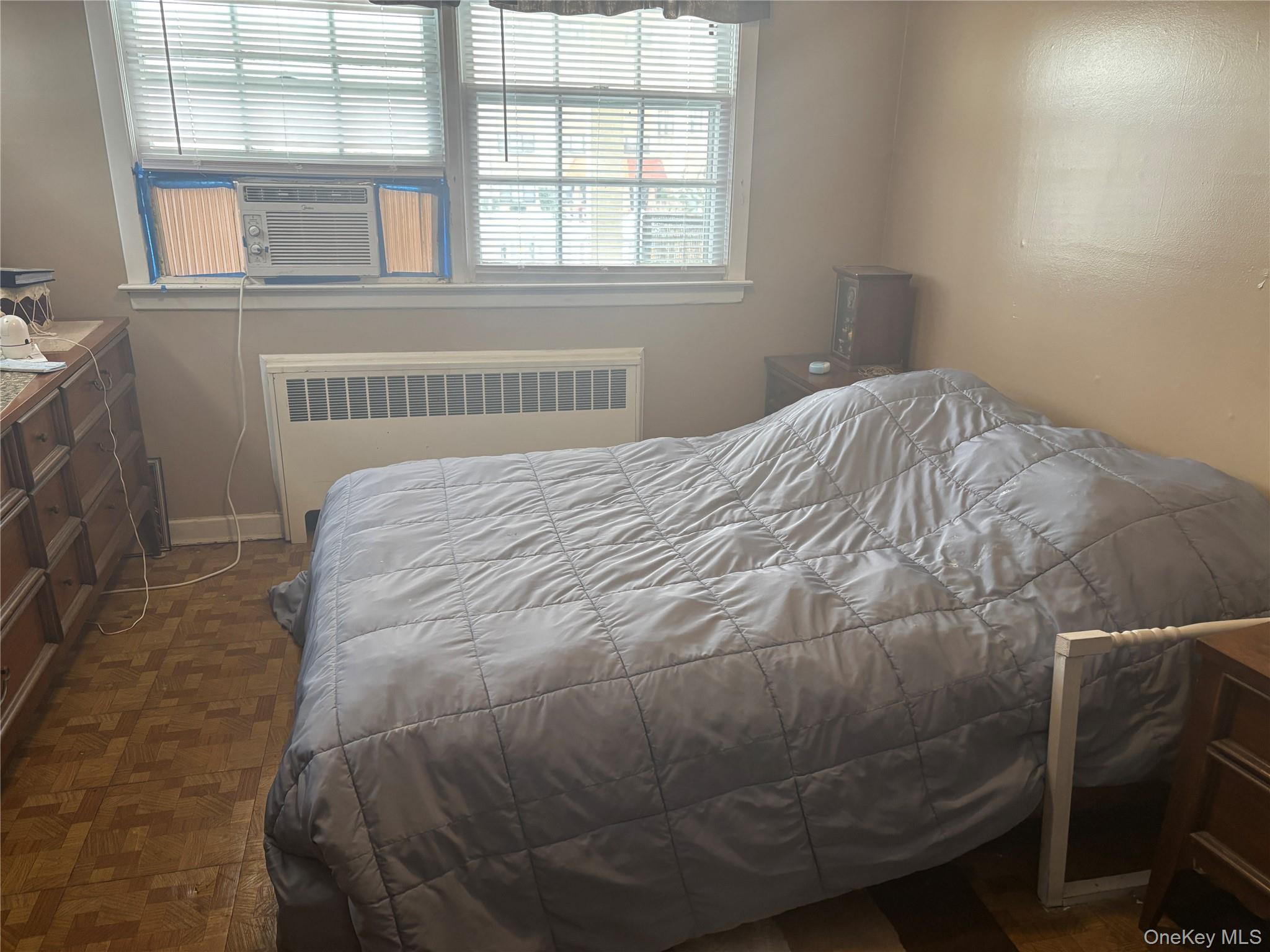 #12 photo, 167 W Chester Street, नासाउ काउंटी Long Beach , NY 11561