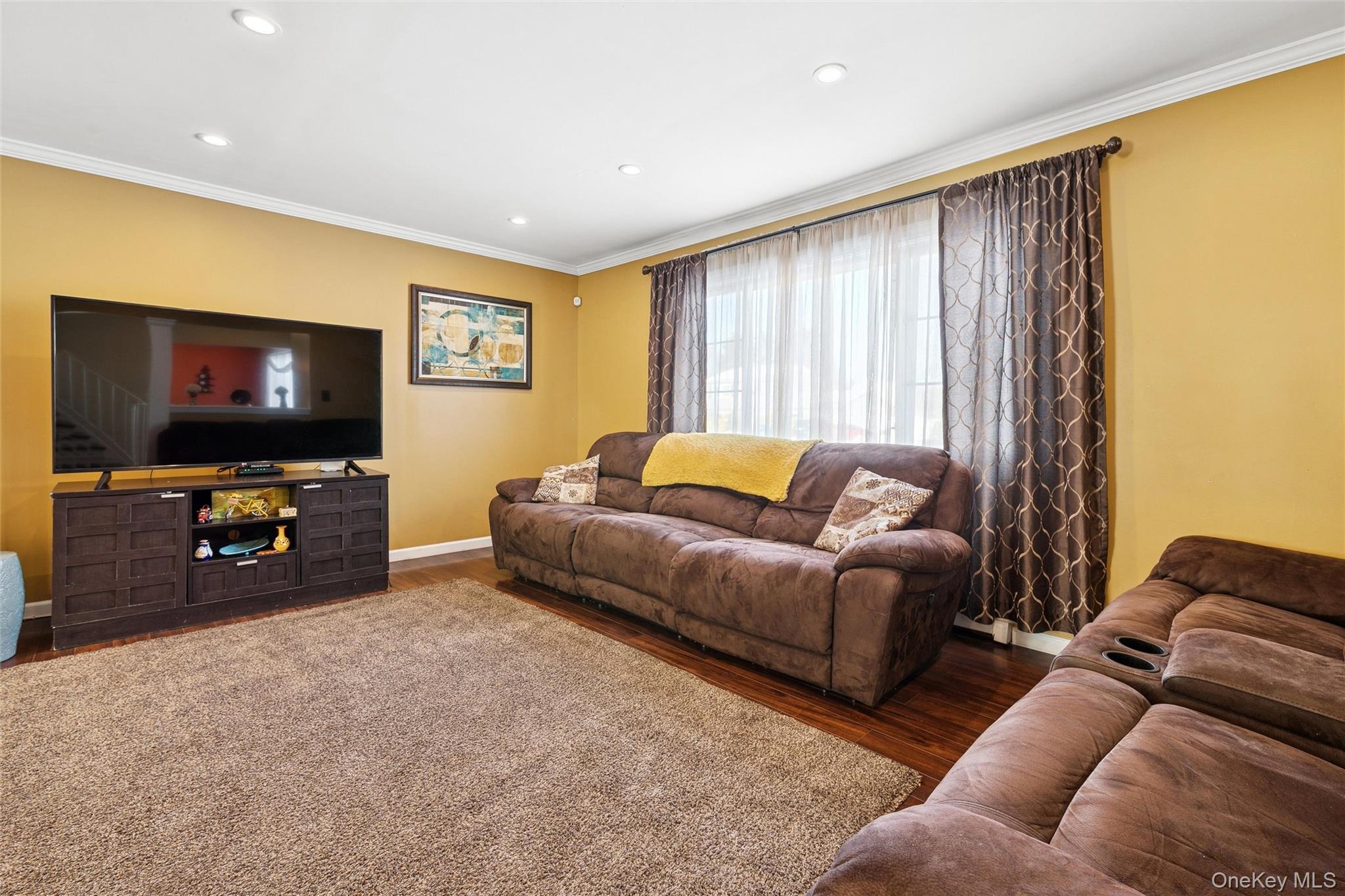 #16 photo, 12 Ormand Avenue, सफ़ोक काउंटी Medford , NY 11763