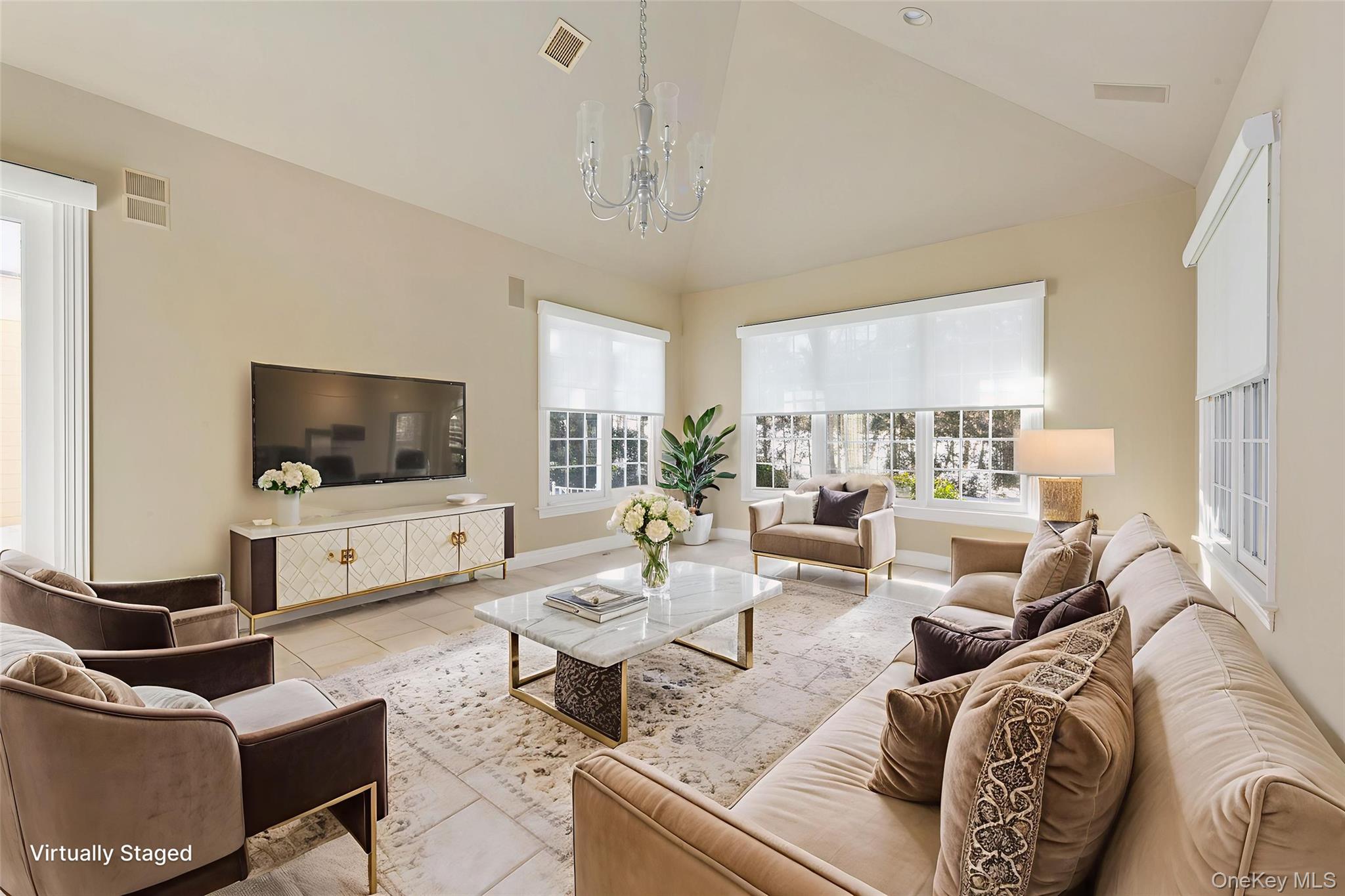 #5 photo, 38 Stone Hill Drive, नासाउ काउंटी Manhasset , NY 11030