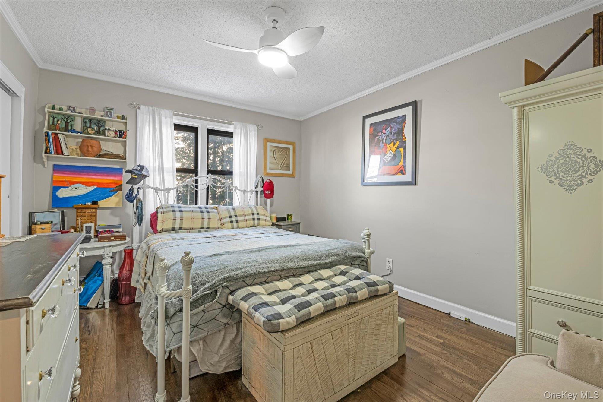 #9 photo, 65 W Broadway, नासाउ काउंटी Long Beach , NY 11561