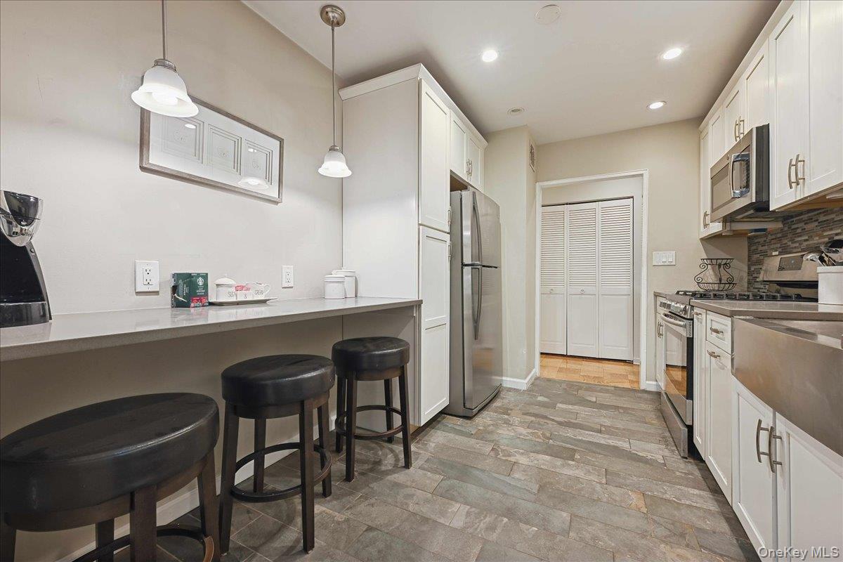 #12 photo, 700 Shore Road, 长岛 Long Beach , NY 11561