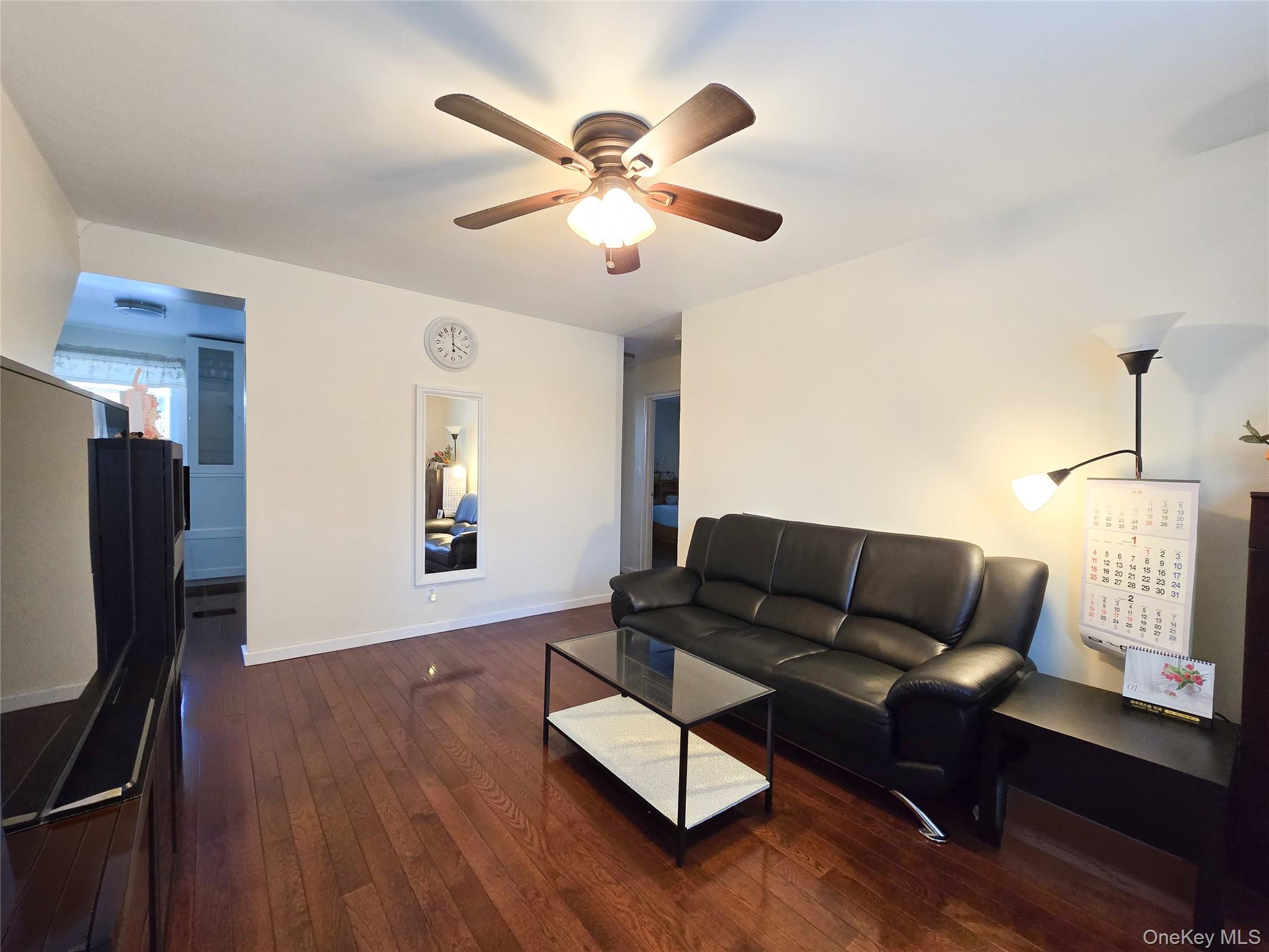 #11 photo, 218-09 73 Avenue, Bayside , NY 11364