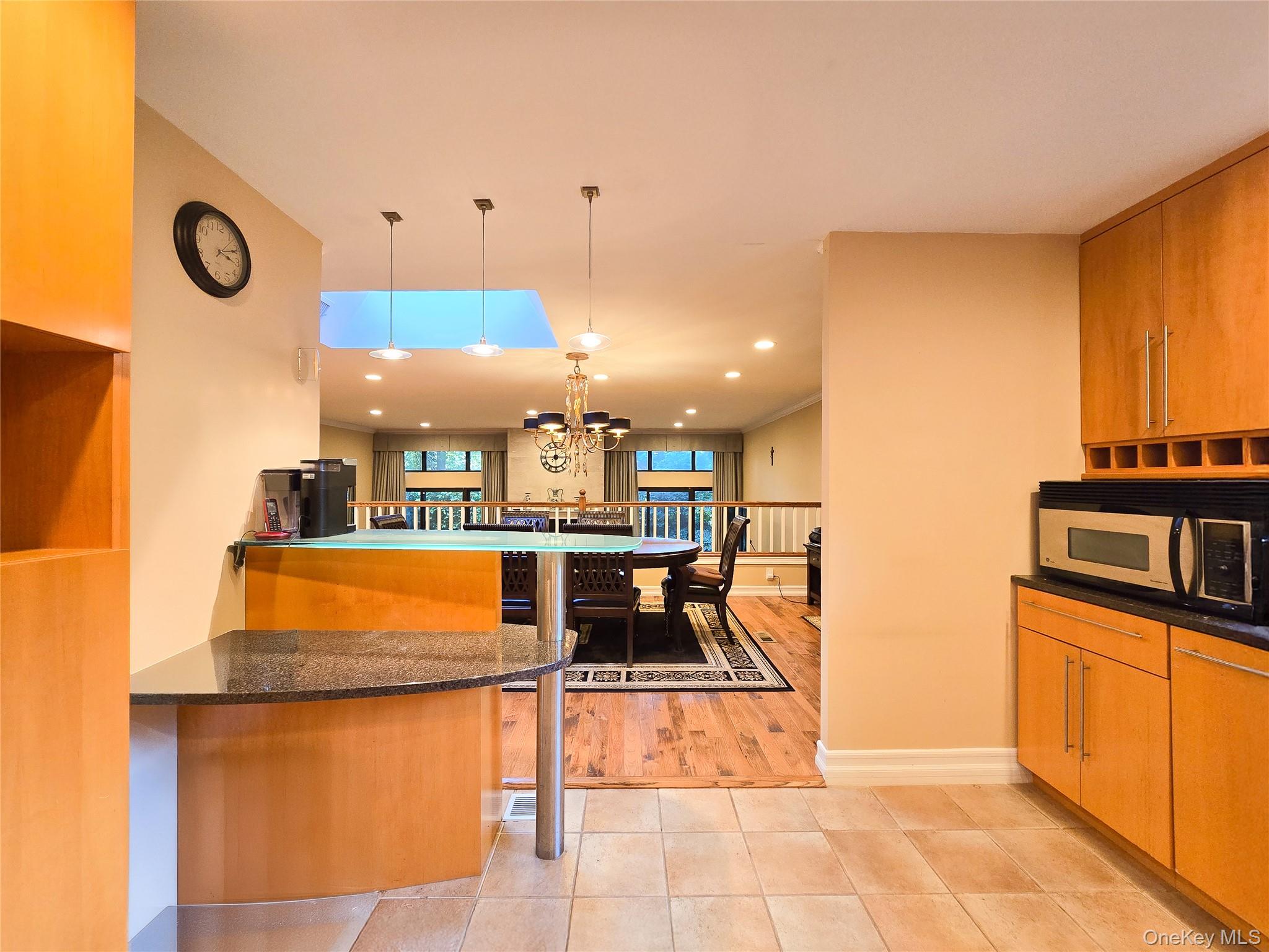 #17 photo, 54 Acorn Ponds Drive, Roslyn , NY 11576