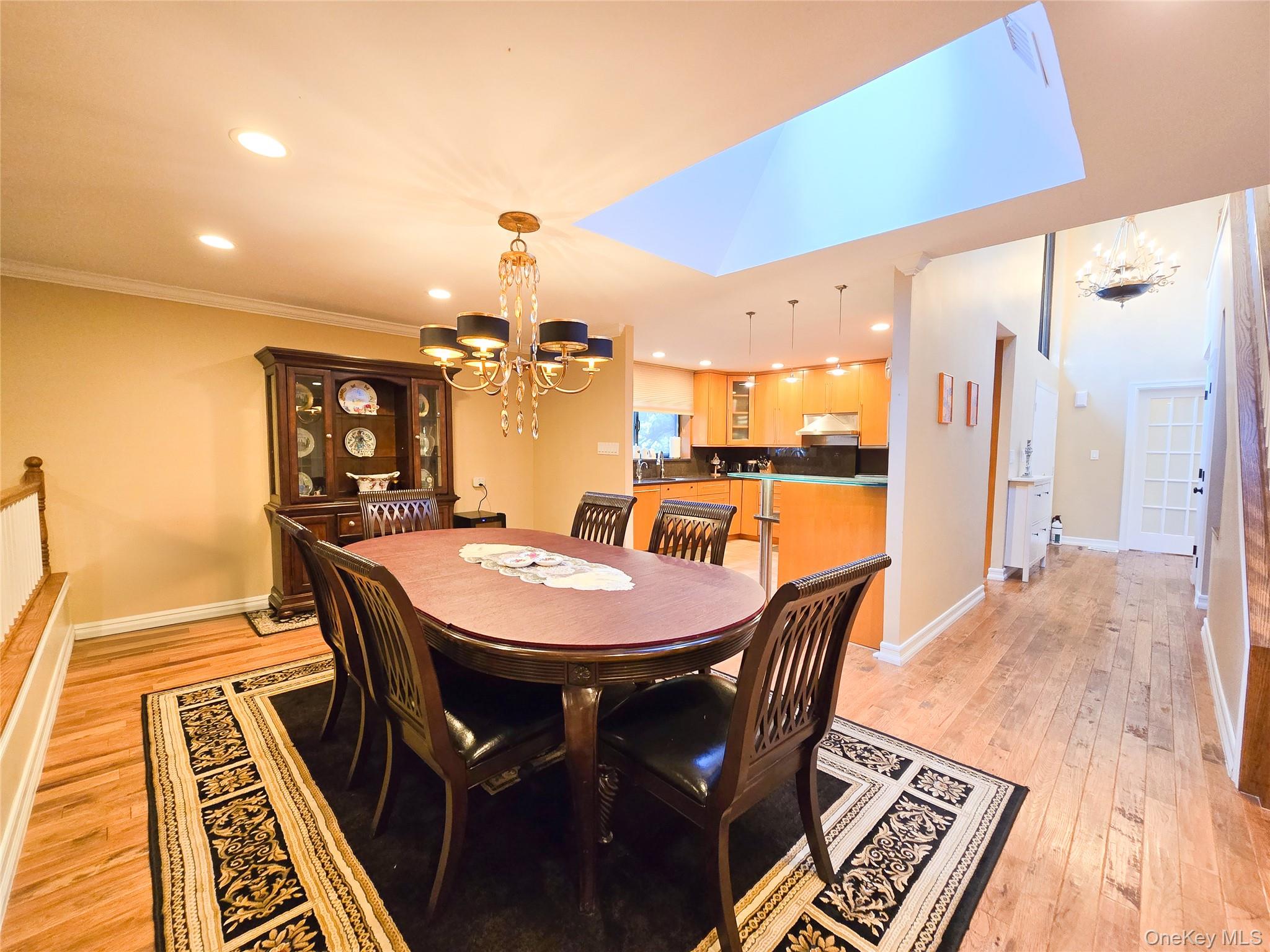 #20 photo, 54 Acorn Ponds Drive, Roslyn , NY 11576