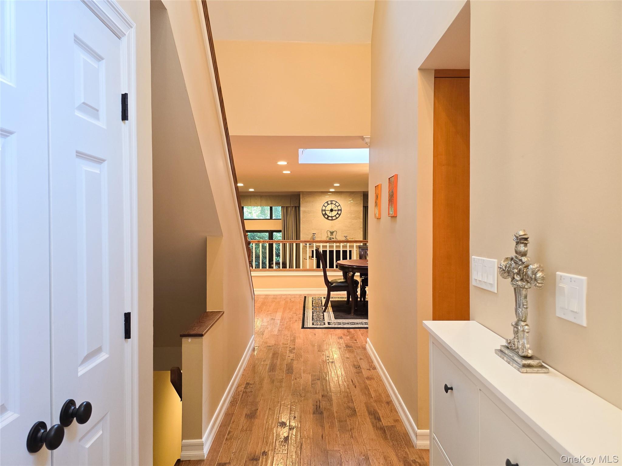 #5 photo, 54 Acorn Ponds Drive, Roslyn , NY 11576