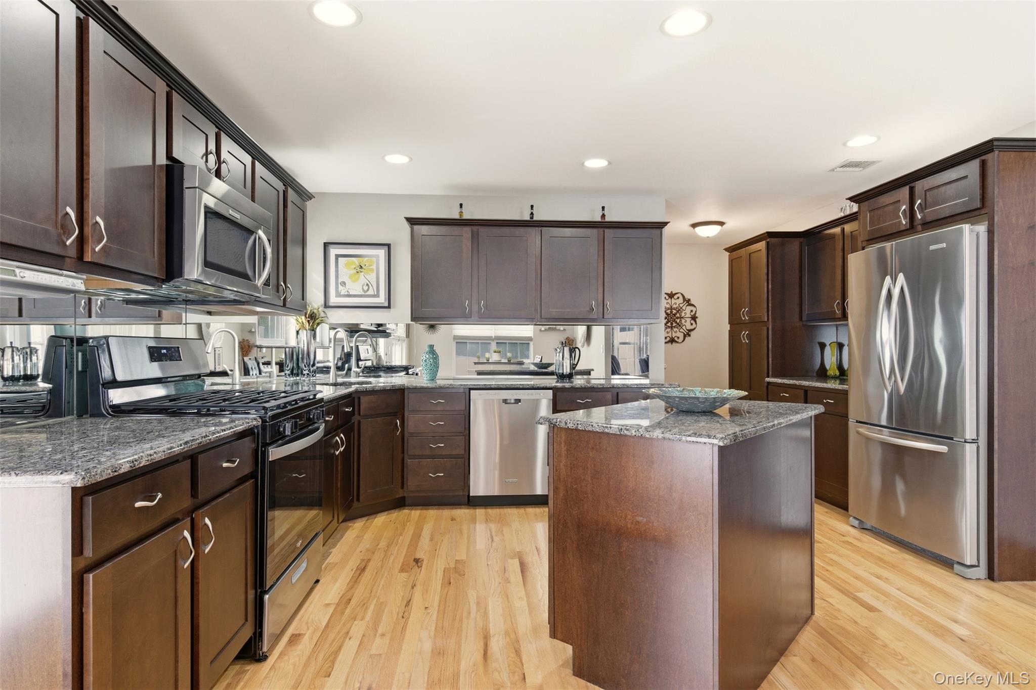 #3 photo, 4 Macintosh Lane, サフォーク郡 Selden , NY 11784