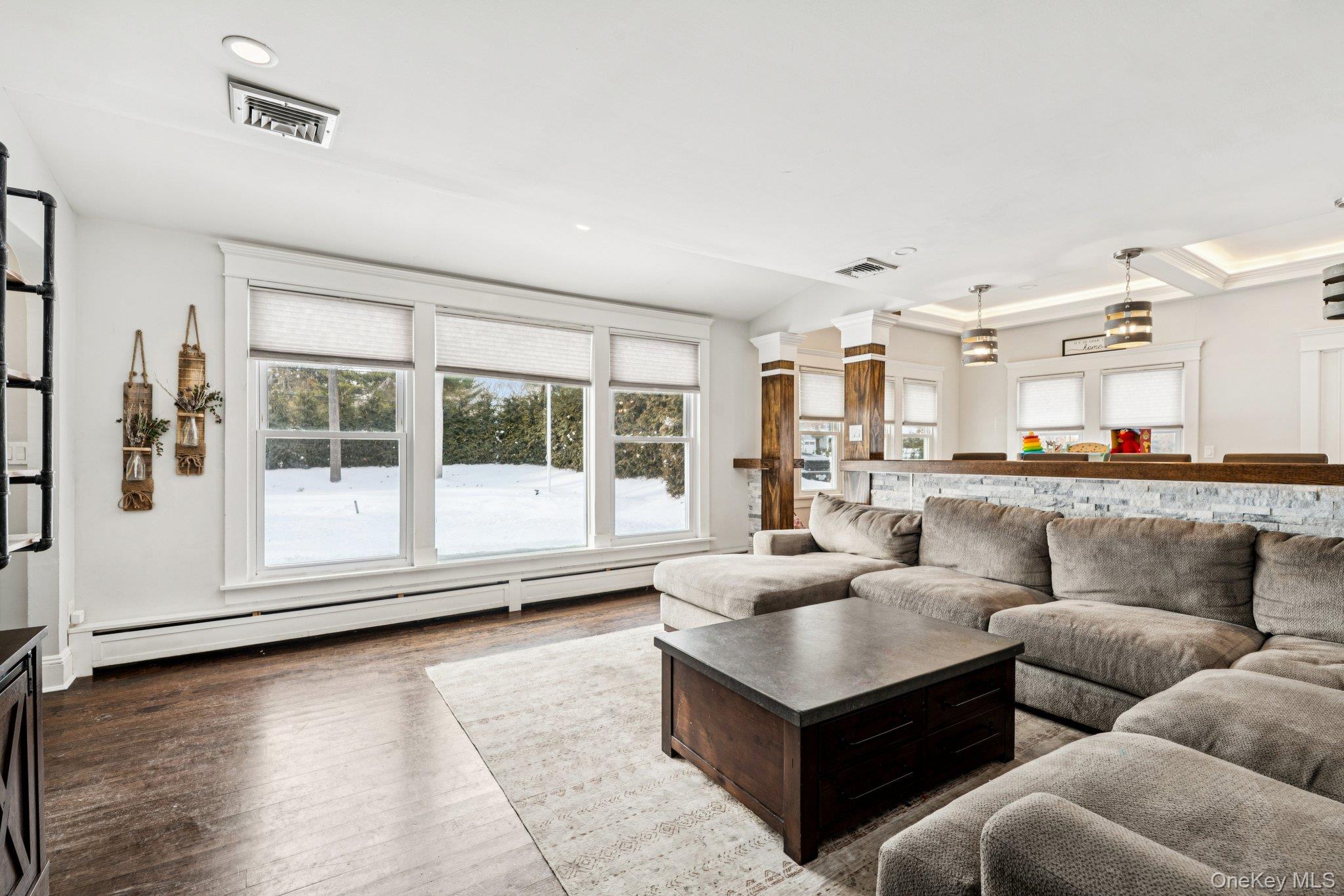 #2 photo, 2 Oak Street, サフォーク郡 Smithtown , NY 11787