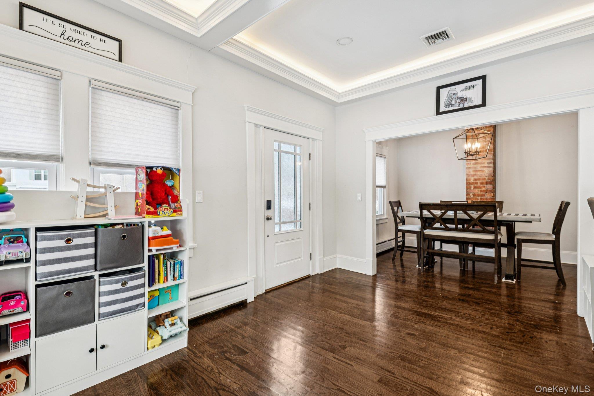 #4 photo, 2 Oak Street, サフォーク郡 Smithtown , NY 11787