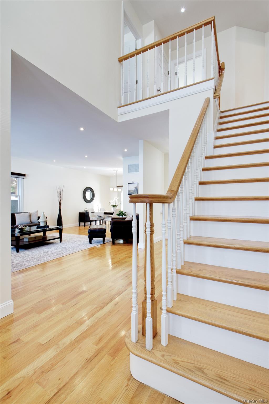 #15 photo, 9 Revere Road, নাসাউ কাউন্টি Port Washington , NY 11050