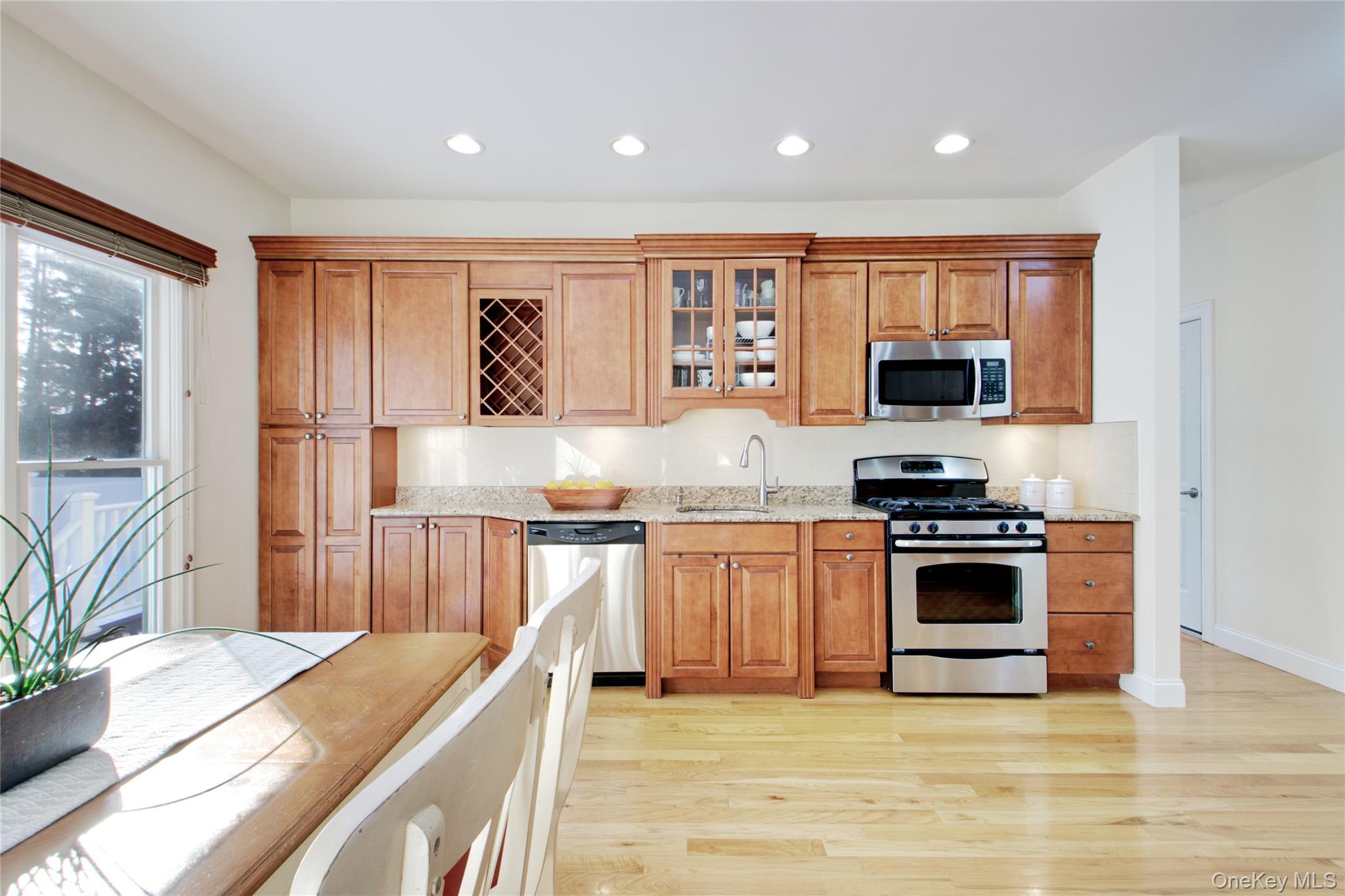 #9 photo, 9 Revere Road, নাসাউ কাউন্টি Port Washington , NY 11050