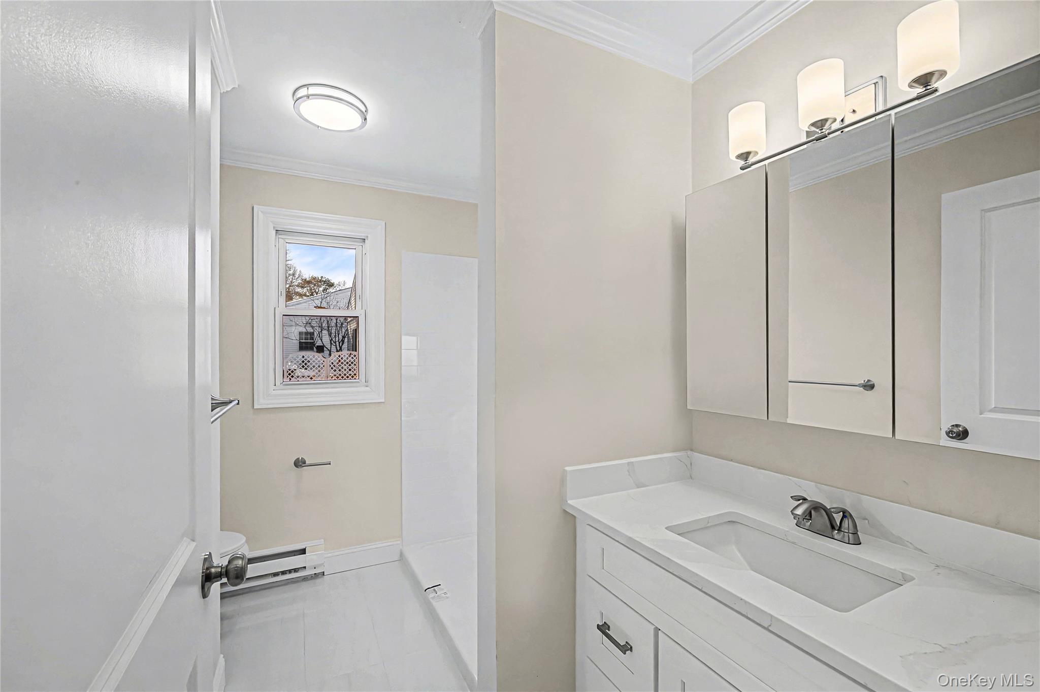 #8 photo, 190 Edinburgh Drive, সাফোক কাউন্টি Ridge , NY 11961