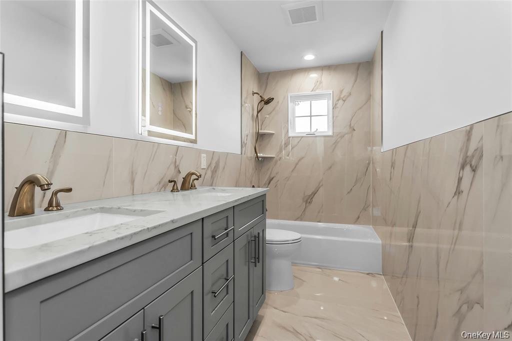 #20 photo, 2510 Haff Avenue, नासाउ काउंटी North Bellmore , NY 11710