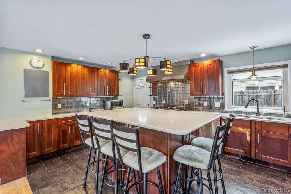 #4 photo, 1 Virginia Road, Syosset , NY 11791