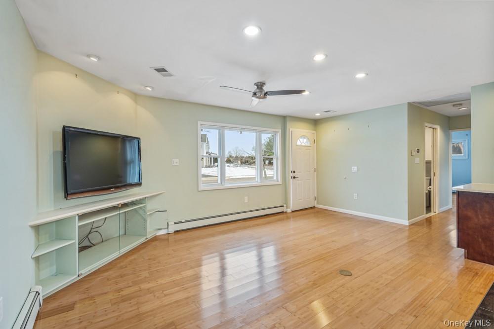 #6 photo, 1 Virginia Road, Syosset , NY 11791