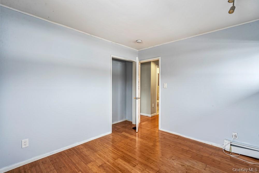 #8 photo, 1 Virginia Road, Syosset , NY 11791