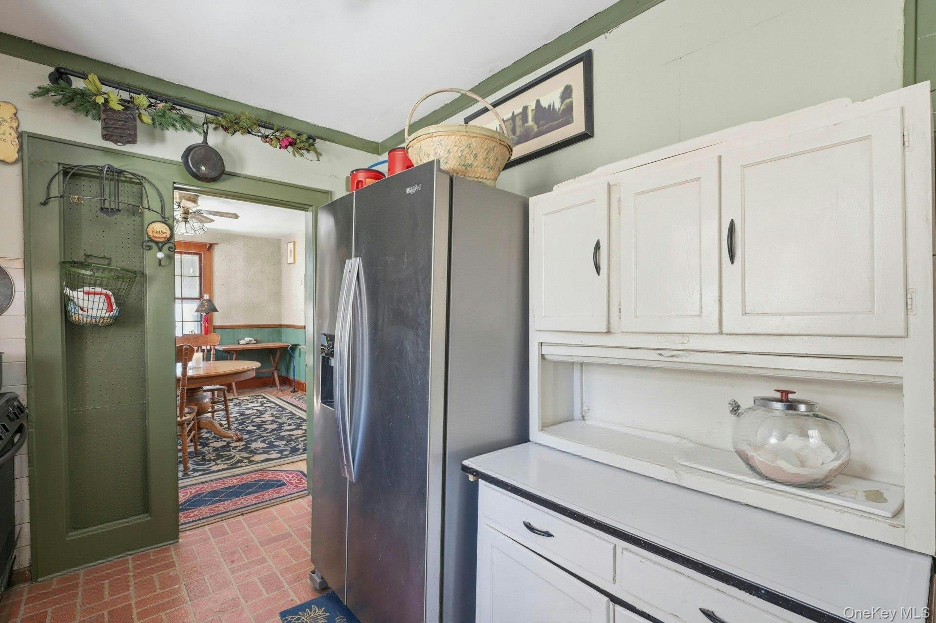 #12 photo, 22 W 12th Street, Huntington Station , NY 11746