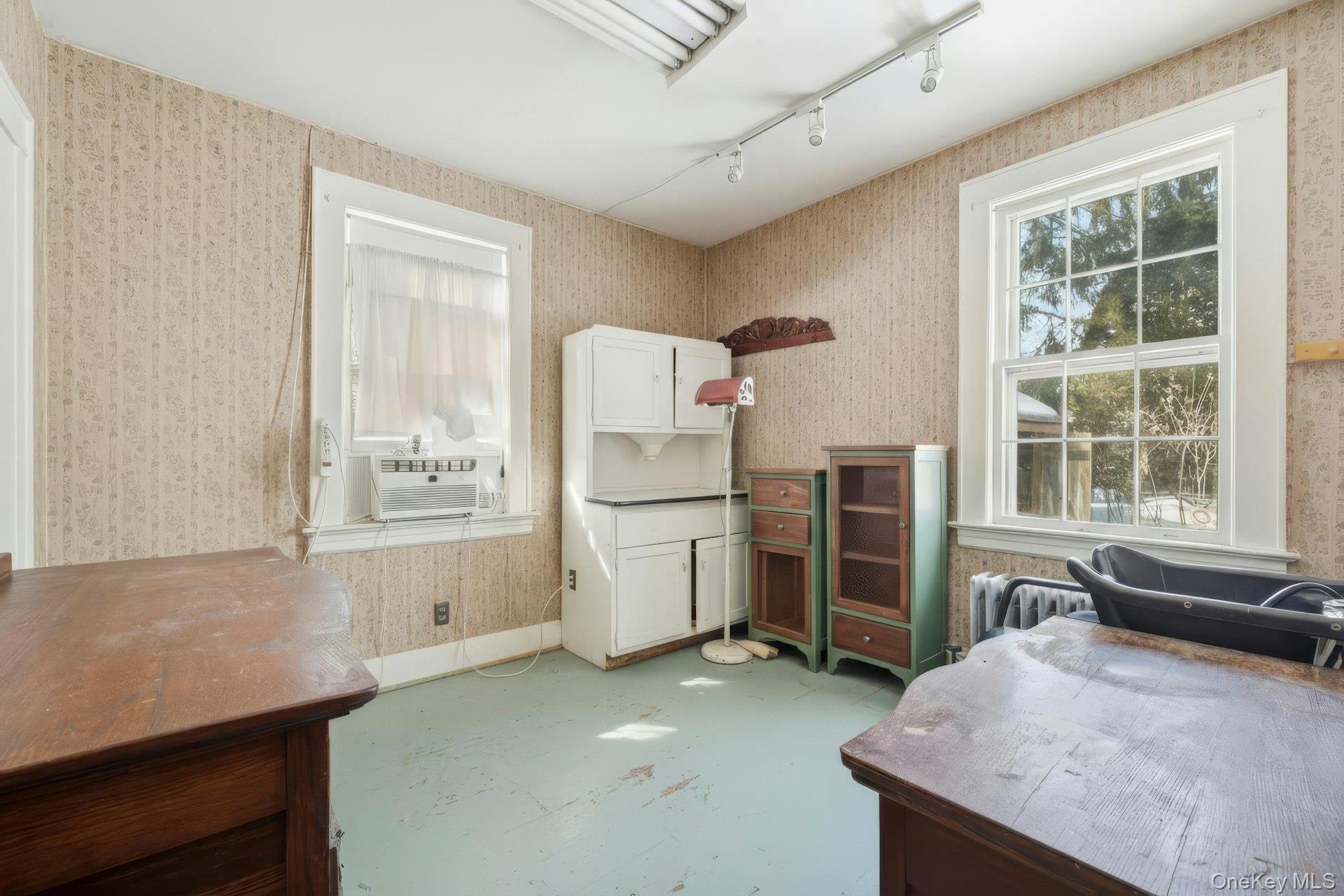 #16 photo, 22 W 12th Street, Huntington Station , NY 11746