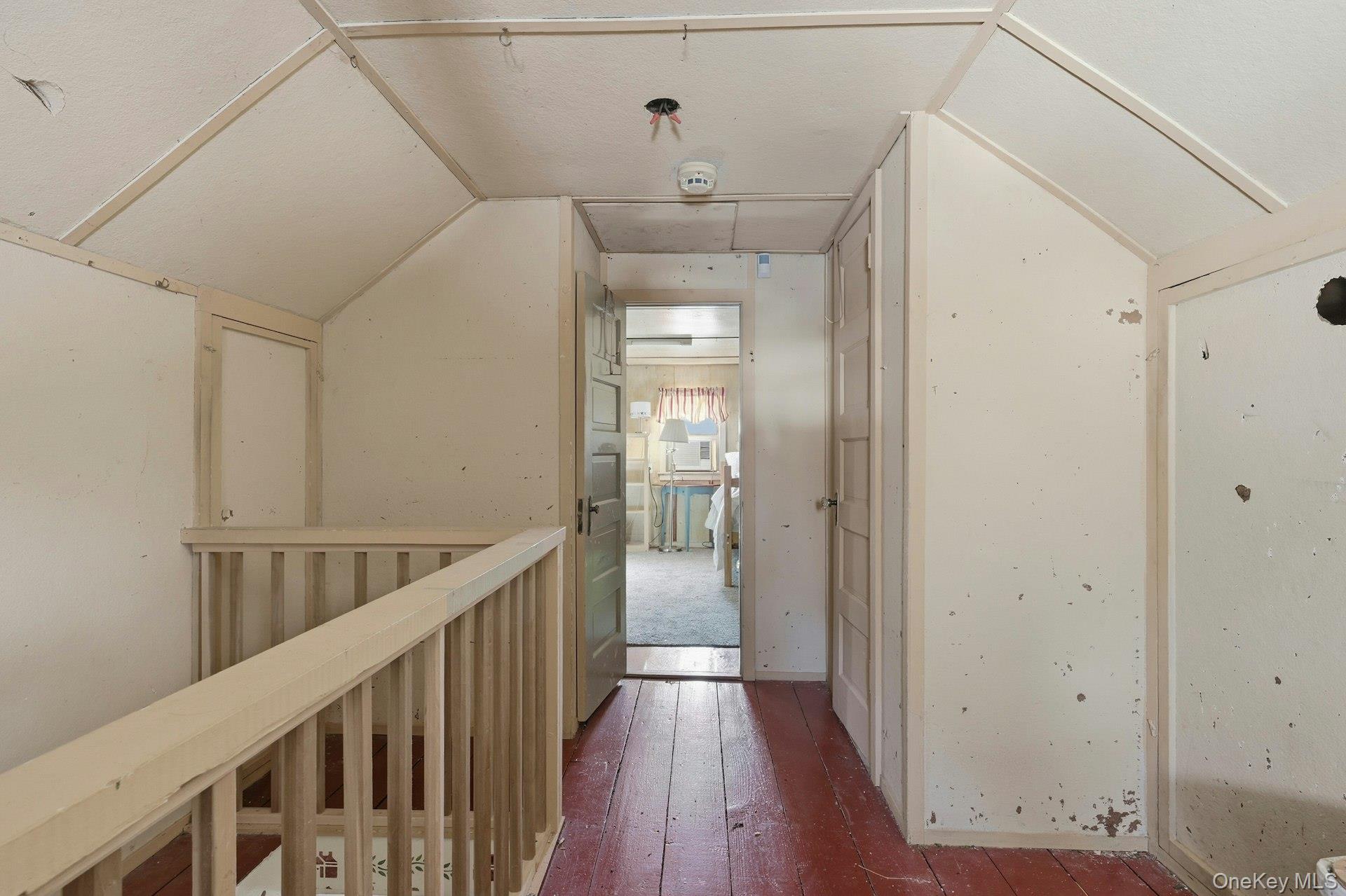 #17 photo, 22 W 12th Street, Huntington Station , NY 11746