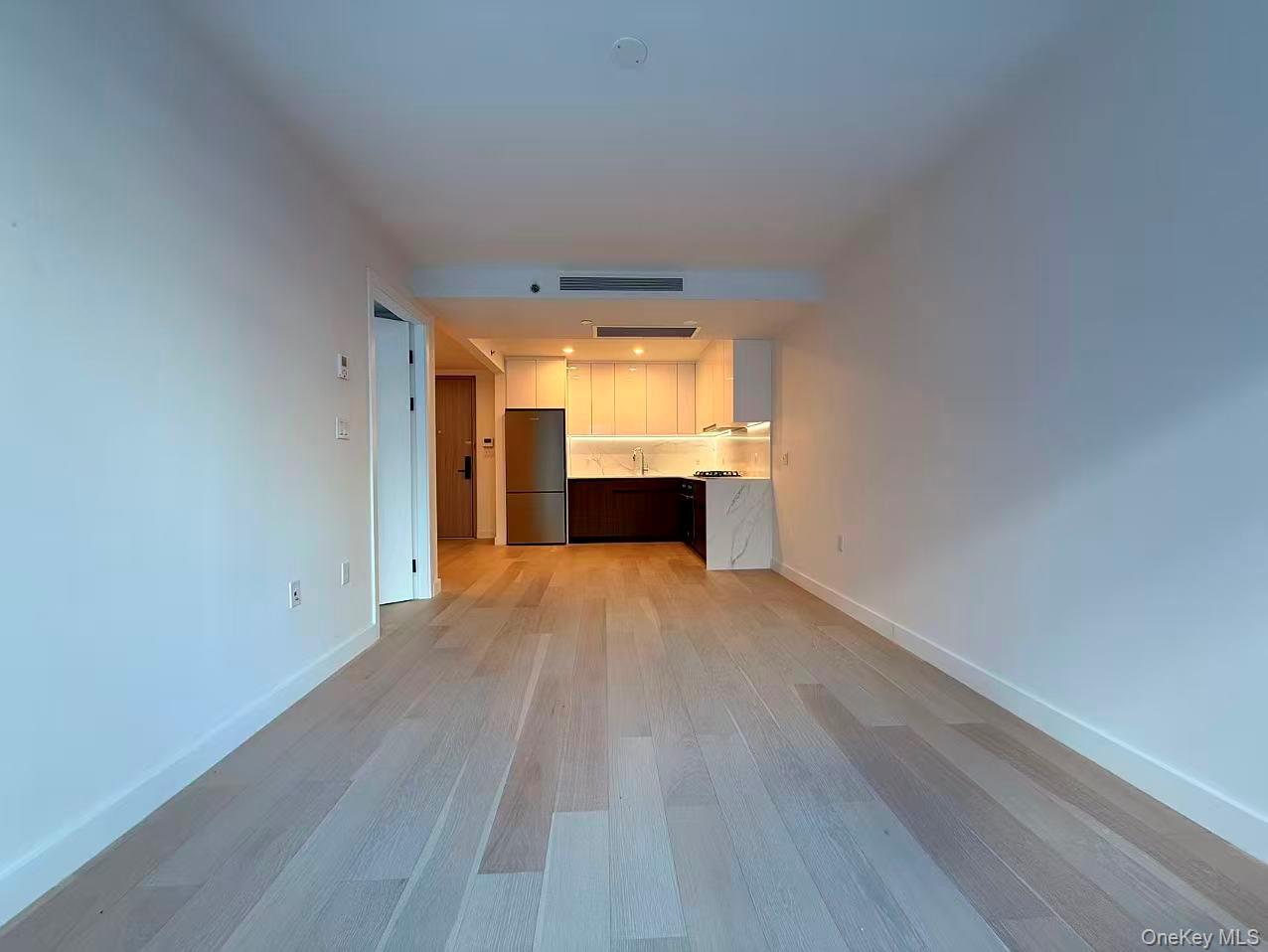 #4 photo, 14449 Northern Boulevard, クイーンズ区 Flushing , NY 11354