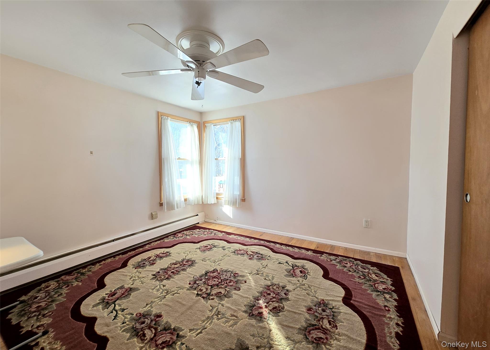 #13 photo, 12 Galaxie Lane, サフォーク郡 Selden , NY 11784