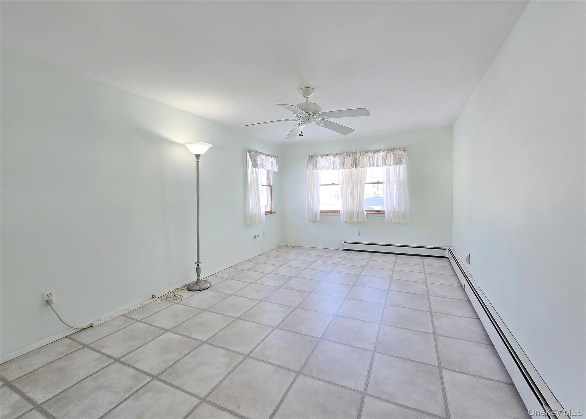 #18 photo, 12 Galaxie Lane, サフォーク郡 Selden , NY 11784