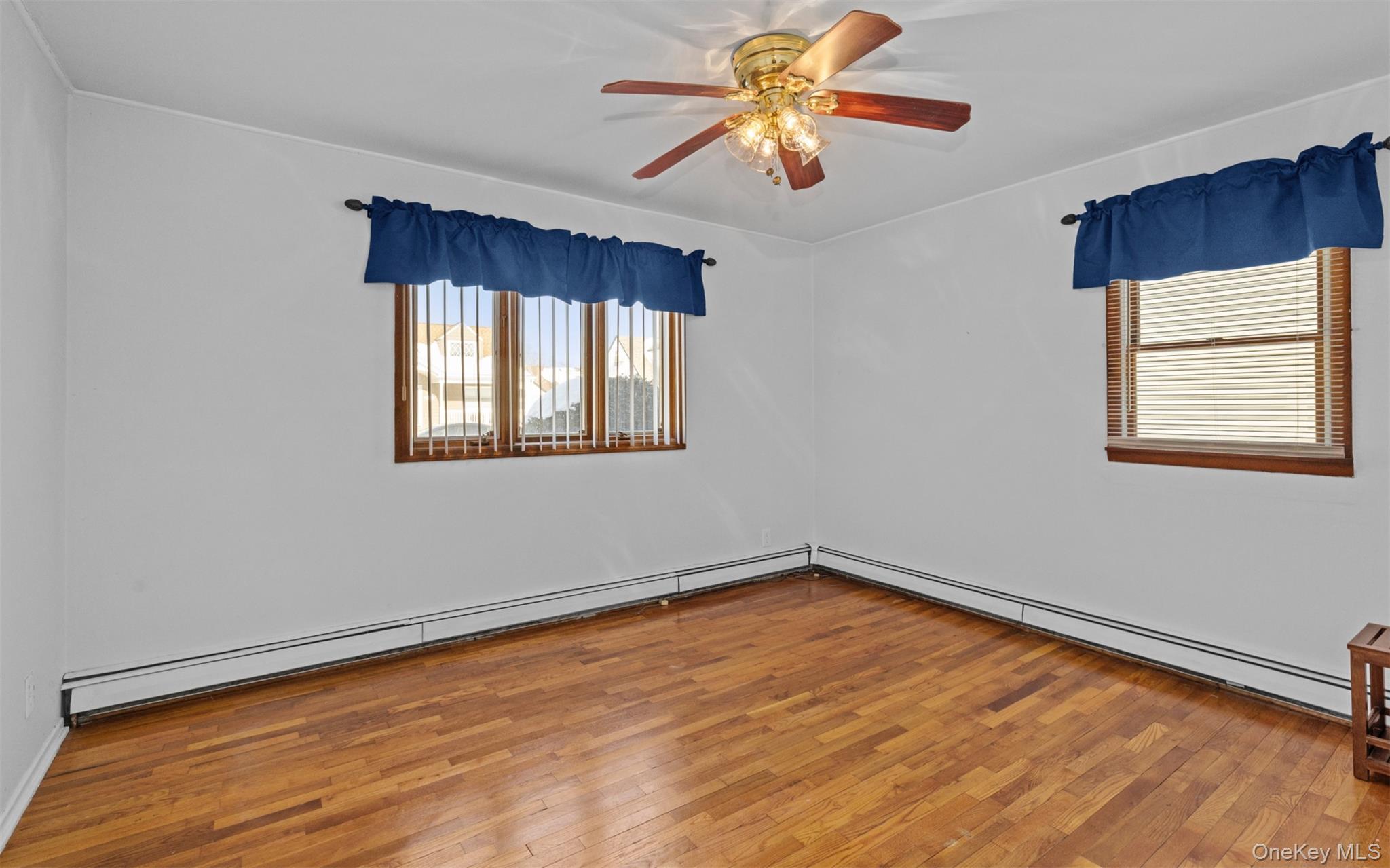 #11 photo, 1860 Maurice Avenue, নাসাউ কাউন্টি East Meadow , NY 11554