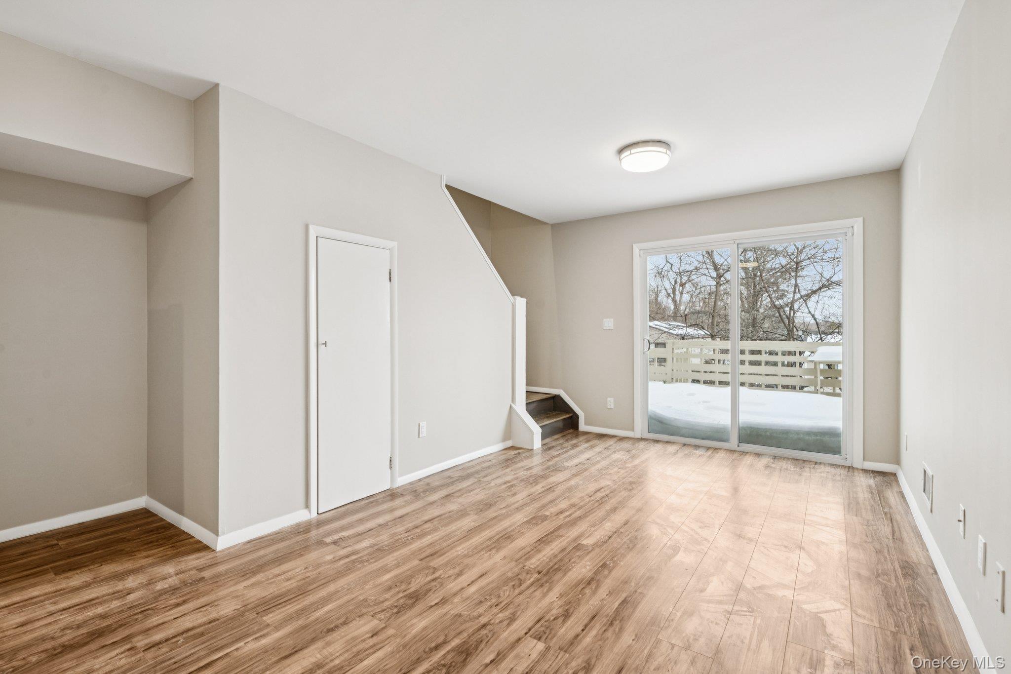 #20 photo, 60 Marwood Road, Port Washington , NY 11050